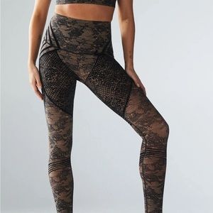 Special FX High-Waist Legging